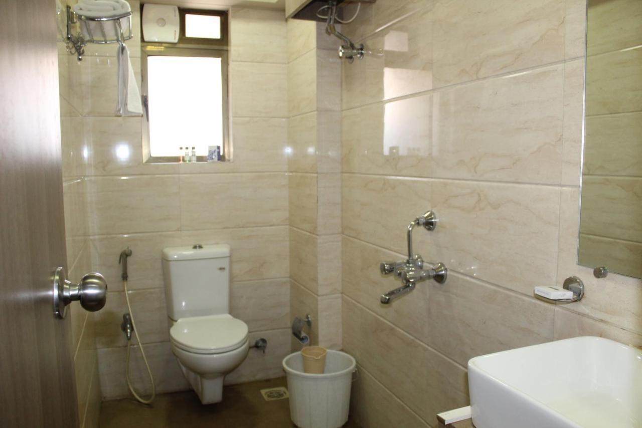 Maxxvalue - Service Apartment Marol 뭄바이 외부 사진
